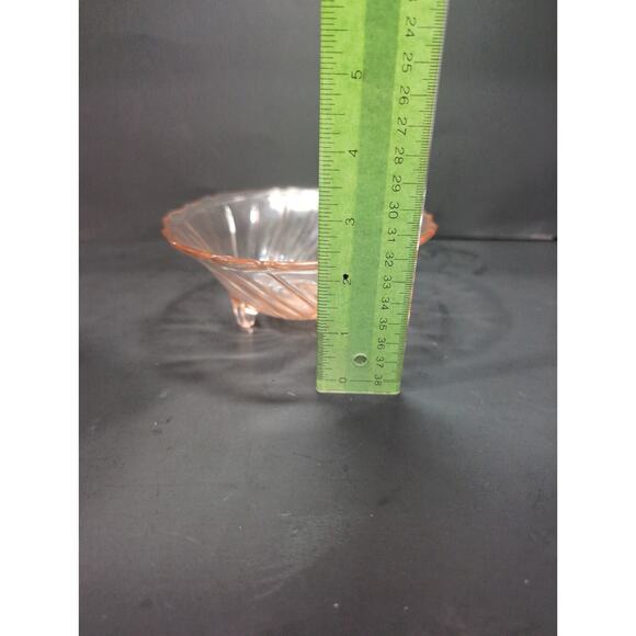 Jeannette Pink Depression Glass Pedestal Bowl, Petal Swirl Candy Dish,‎ Vintage - Picture 8 of 9